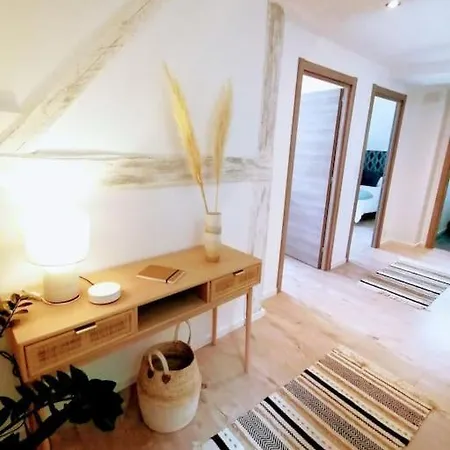 Du Cote De Chez Pam *