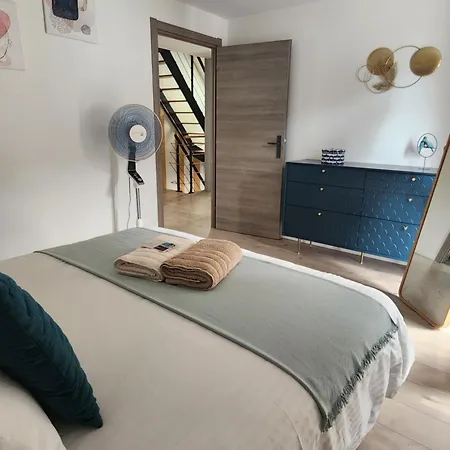 Du Côté De Chez Pam *